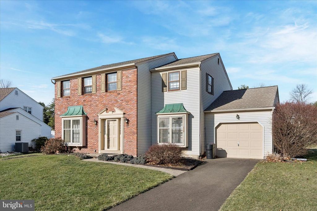 71 COVEY LN, Southampton, PA 18966