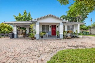 690 NW 18th St, Homestead, FL 33030