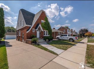 15777 Mclain Avenue, Allen Park, MI 48101