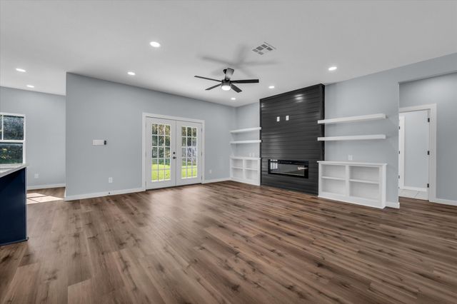 308 Crye Circle, Robinson, TX 76706