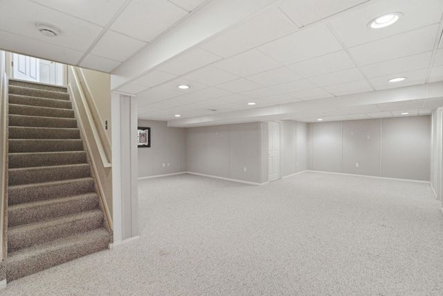 17233 Pond Drive, Clinton Twp, MI 48038