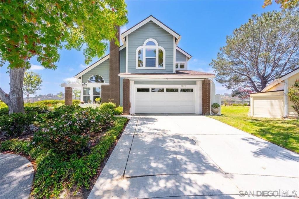 Image 3 of property listing at 3603 Lorimer Ln, Encinitas, CA 92024