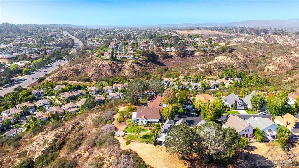 Image 47 of property listing at 3603 Lorimer Ln, Encinitas, CA 92024
