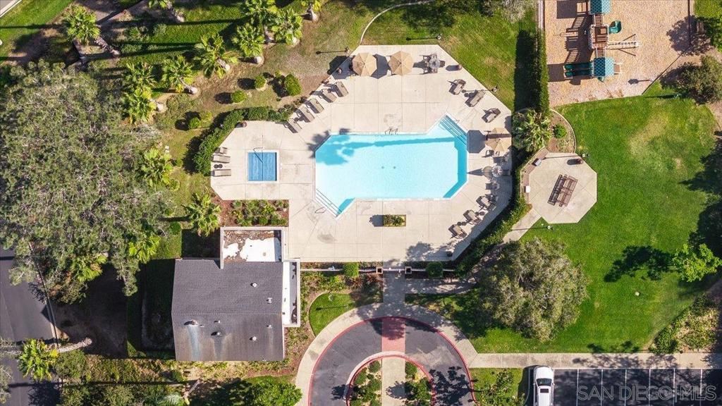 Image 56 of property listing at 3603 Lorimer Ln, Encinitas, CA 92024