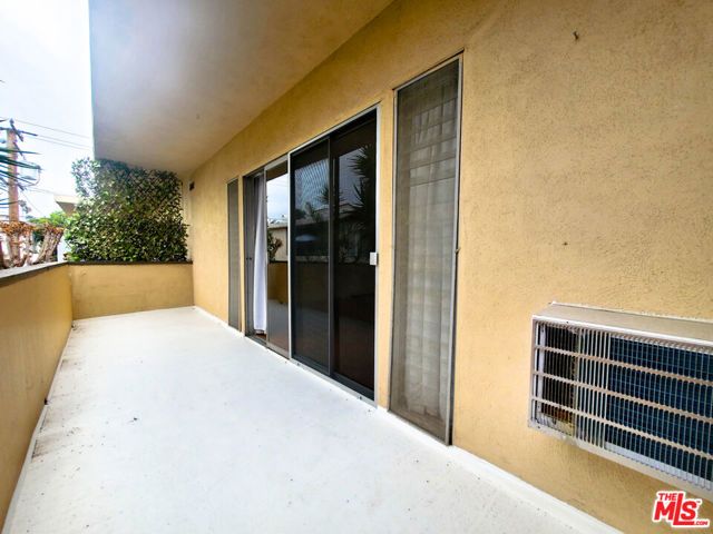 943 19th Street 5, Santa Monica, CA 90403