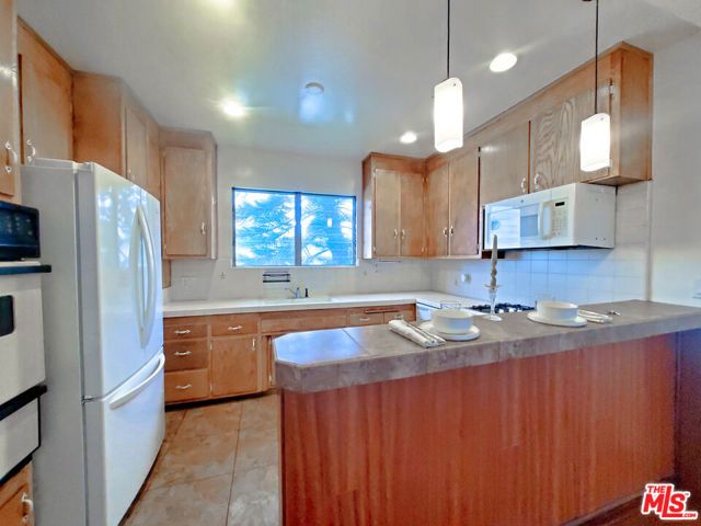 943 19th Street 5, Santa Monica, CA 90403