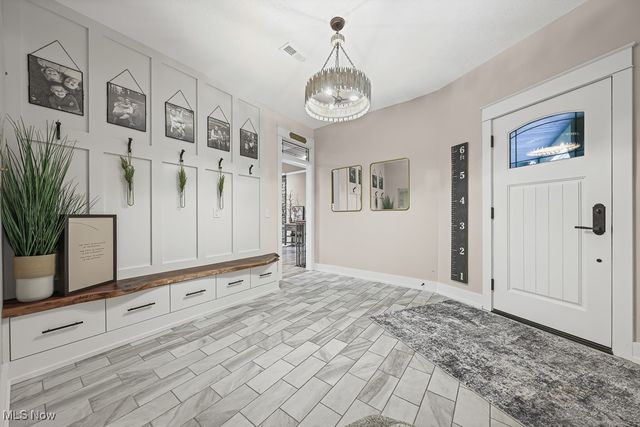 2247 Rollingwood Drive, Medina, OH 44256