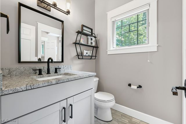 2247 Rollingwood Drive, Medina, OH 44256