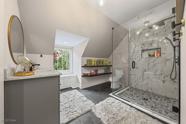 2247 Rollingwood Drive, Medina, OH 44256