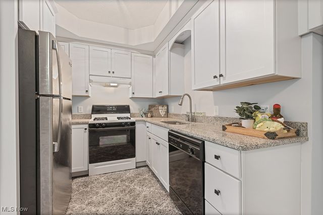 2247 Rollingwood Drive, Medina, OH 44256