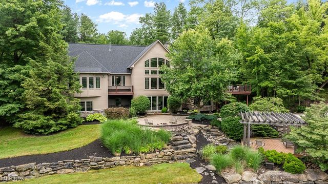 2247 Rollingwood Drive, Medina, OH 44256