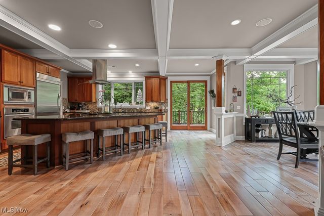 2247 Rollingwood Drive, Medina, OH 44256