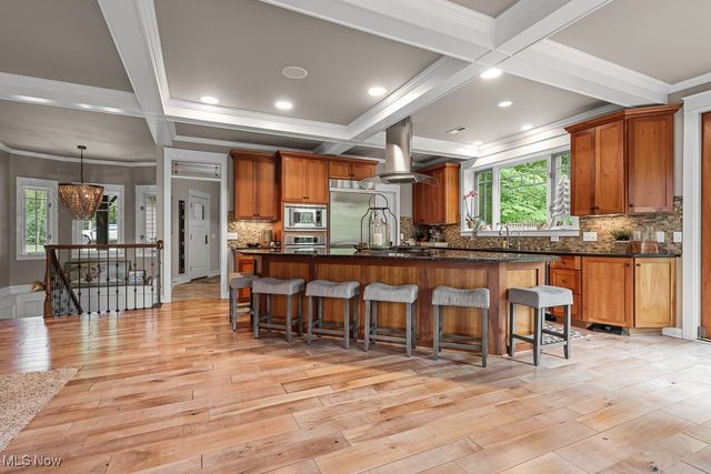 2247 Rollingwood Drive, Medina, OH 44256