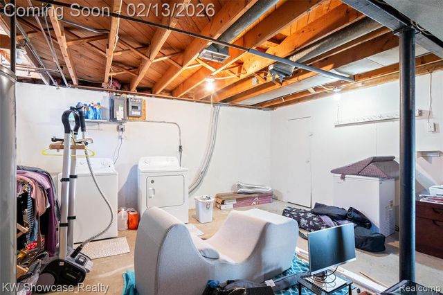 42011 Brentwood Drive, Plymouth, MI 48170