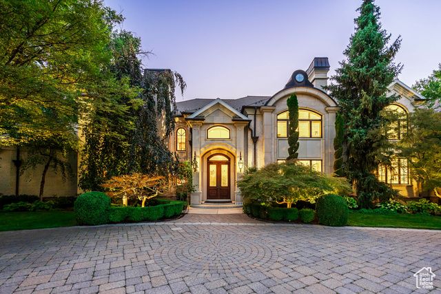 5508 S WALKER ESTATES CIR, Holladay, UT 84117