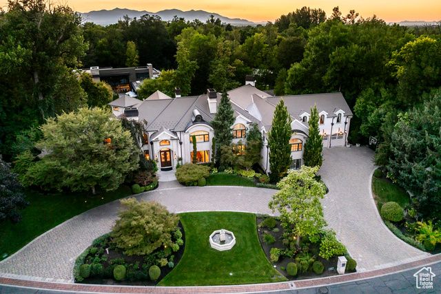 5508 S WALKER ESTATES CIR, Holladay, UT 84117