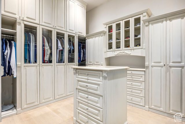 5508 S WALKER ESTATES CIR, Holladay, UT 84117