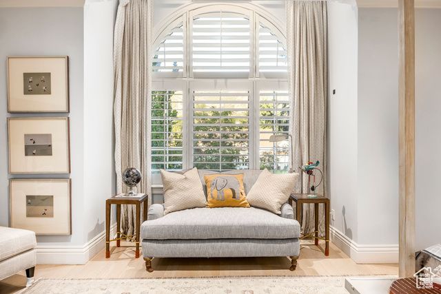 5508 S WALKER ESTATES CIR, Holladay, UT 84117