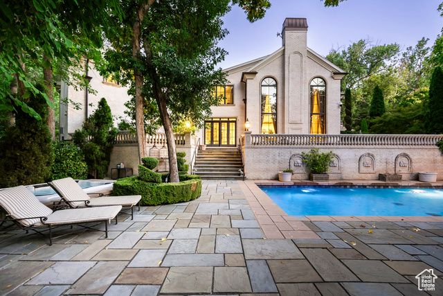 5508 S WALKER ESTATES CIR, Holladay, UT 84117