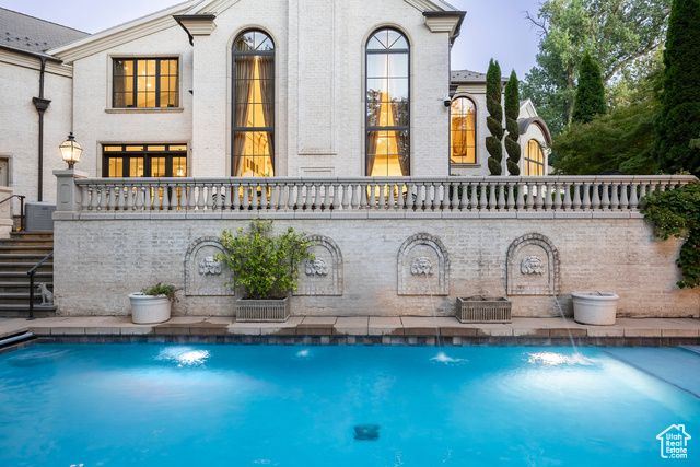 5508 S WALKER ESTATES CIR, Holladay, UT 84117