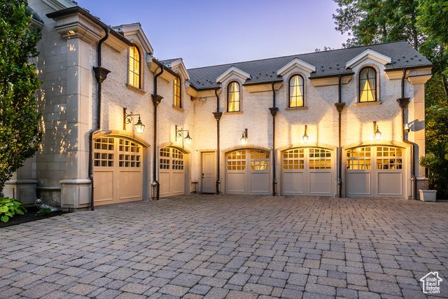 5508 S WALKER ESTATES CIR, Holladay, UT 84117