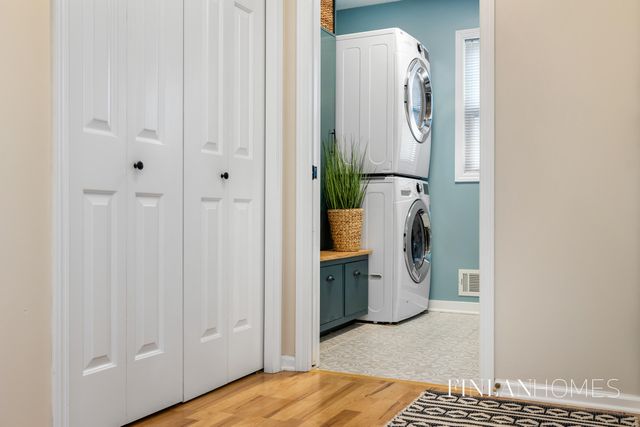 9061 Glengarry Court Se, Caledonia Vlg, MI 49316