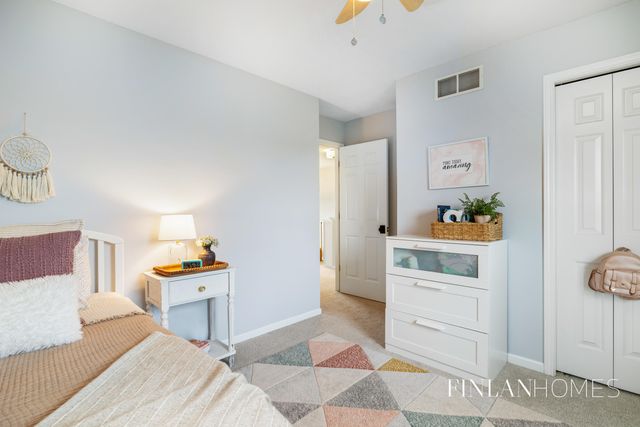 9061 Glengarry Court Se, Caledonia Vlg, MI 49316