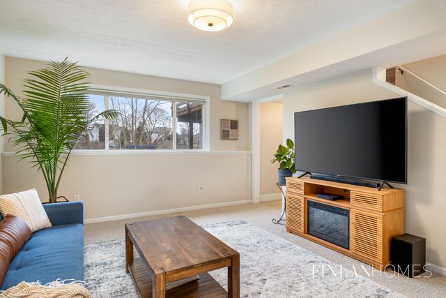 9061 Glengarry Court Se, Caledonia Vlg, MI 49316