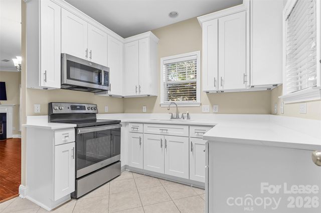 958 W 1st Street, Charlotte, NC 28202