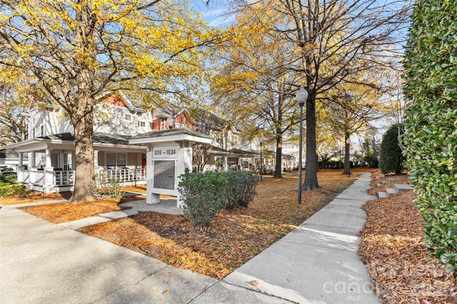 958 W 1st Street, Charlotte, NC 28202