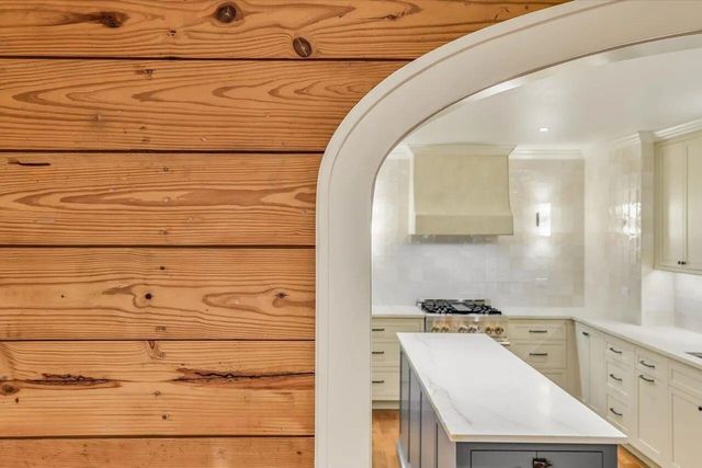 1704 Travis Heights BLVD, Austin, TX 78704