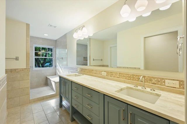 1704 Travis Heights BLVD, Austin, TX 78704