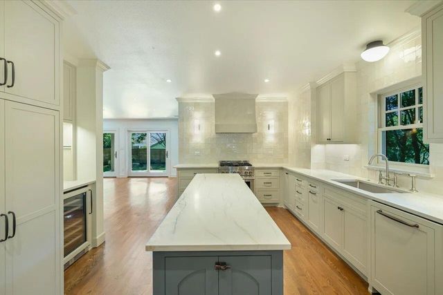 1704 Travis Heights BLVD, Austin, TX 78704