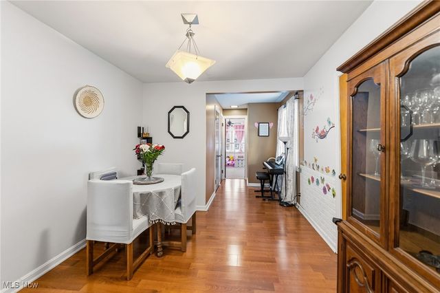 18 E Oakland Boulevard, Struthers, OH 44471