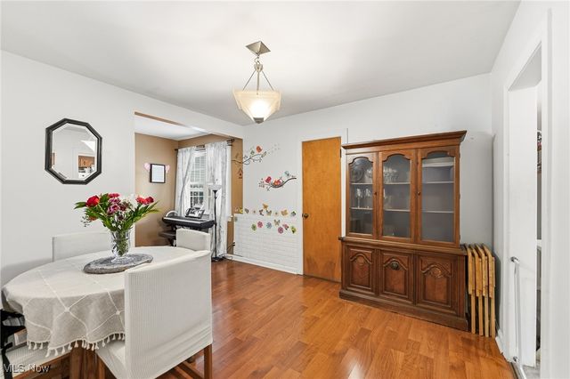 18 E Oakland Boulevard, Struthers, OH 44471