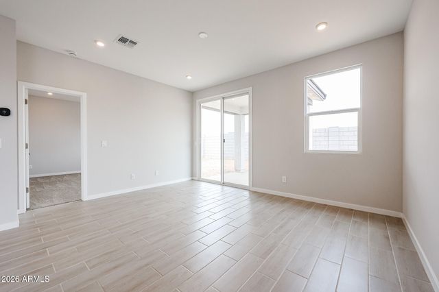 5865 E SIDEOATS Way, San Tan Valley, AZ 85143