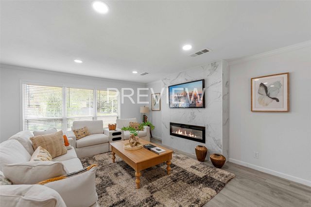 7107 E Mockingbird Lane, Dallas, TX 75214