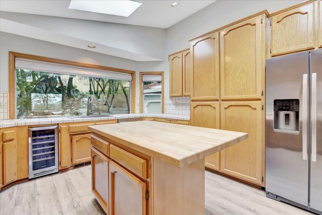 17572 Long Branch Ct, Penn Valley, CA 95946