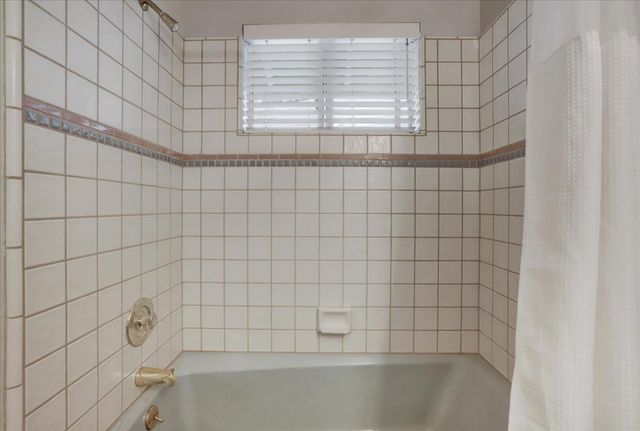 17572 Long Branch Ct, Penn Valley, CA 95946