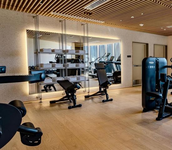 1135 103rd St 402, Bay Harbor Islands, FL 33154