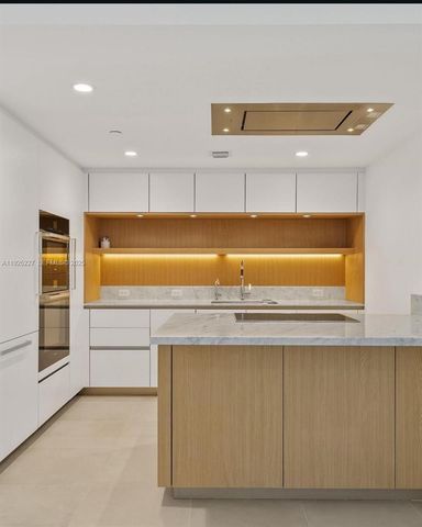 1135 103rd St 402, Bay Harbor Islands, FL 33154