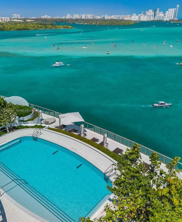 1135 103rd St 402, Bay Harbor Islands, FL 33154