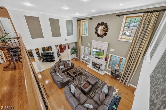 276 Northview Ter, Springfield Twp., NJ 07081