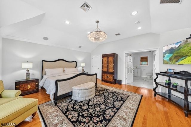 276 Northview Ter, Springfield Twp., NJ 07081