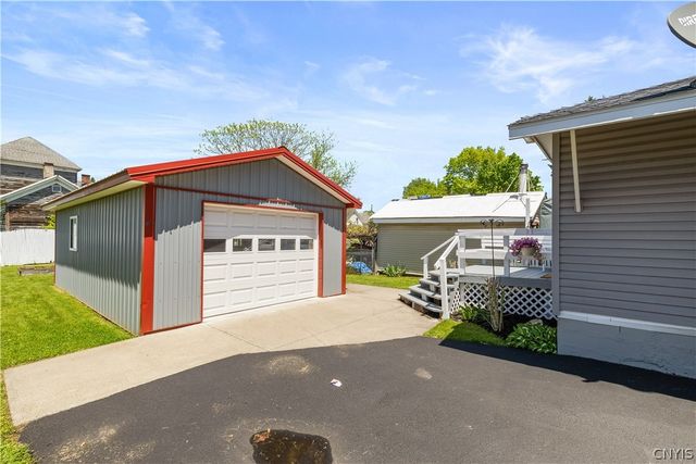 213 East Steele Street, Herkimer, NY 13350