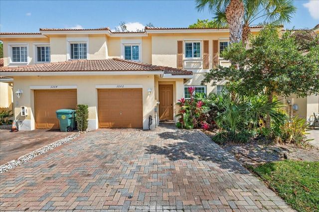 3262 NW 31st Terrace, Oakland Park, FL 33309