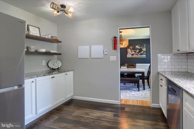 120 LANCASTER BLVD, Mechanicsburg, PA 17055