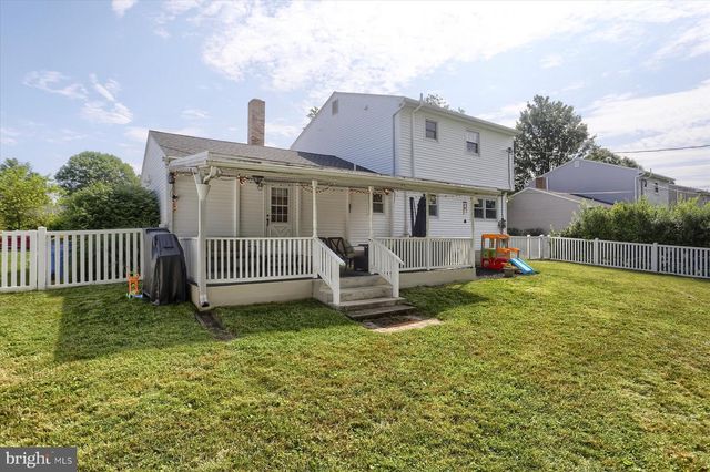 120 LANCASTER BLVD, Mechanicsburg, PA 17055