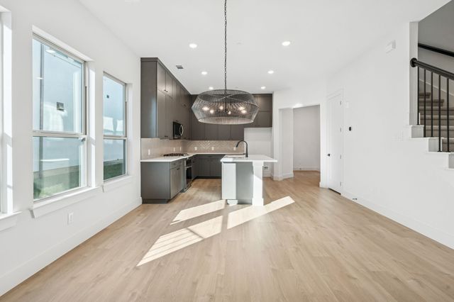 126 Bridgewater Way 37, Hickory Creek, TX 75065