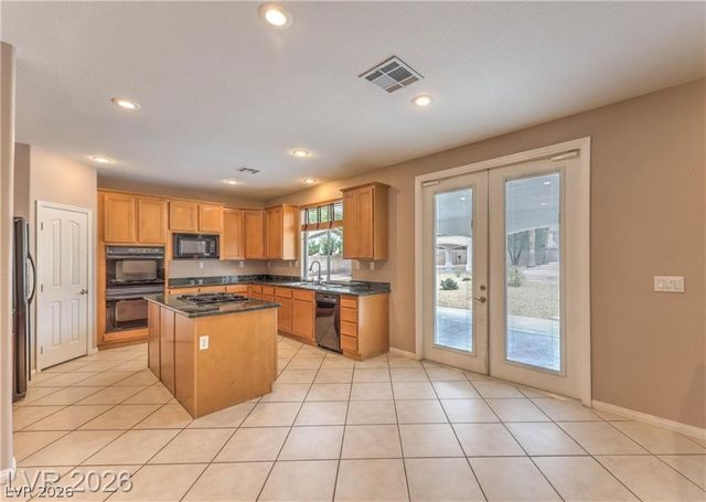 10729 CHILLINGHAM Drive, Las Vegas, NV 89183